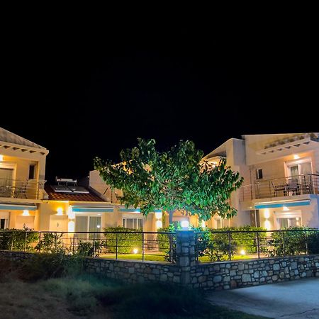 Yalos Beach Maisonettes Skala Sotiros Exterior photo